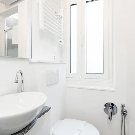 Διαμέρισμα Guesthost - Viuzzo 7 - White Φλωρεντία